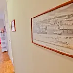 P&c Two-bedroom With Balcony, Near Old Town, Free Public Parking Area