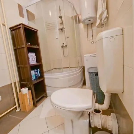 P&c Two-bedroom Sea View With Balcony, Free Public Parking Area 公寓