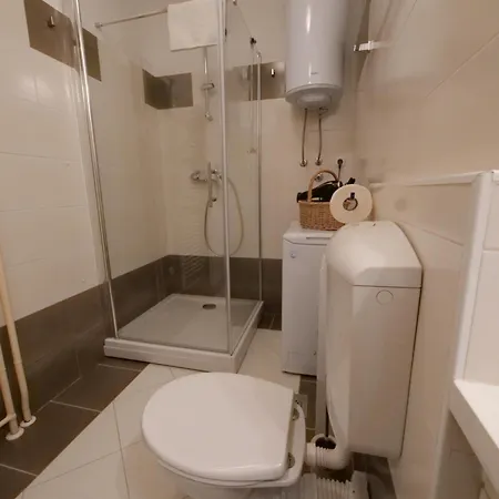 P&c Two-bedroom With Balcony, Near Old Town, Free Public Parking Area ザダル